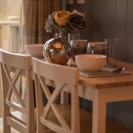 The Treehouse - Sleeps 4 Villa Old Leake Exterior photo